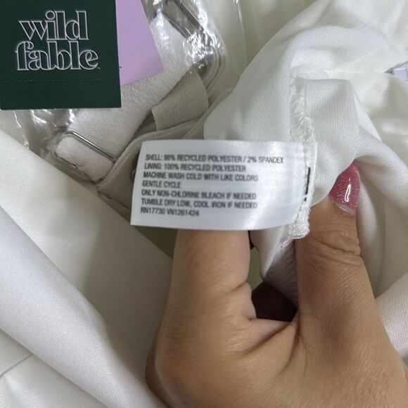 NWT- Wild Fable White Strapless Jumpsuit- (comes with straps) size medium - Picture 15 of 15